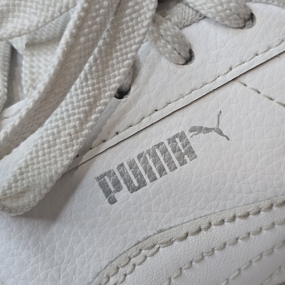 ⭐️40% Off⭐️ Puma Carina Platform Sneakers - Picture 9 of 14